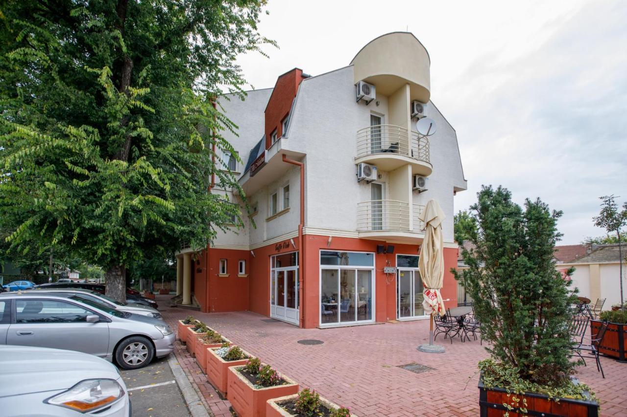 Villa Modena Subotica Exteriér fotografie